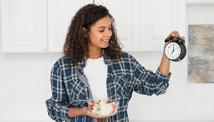 simple tips to improve your sleep for better weight management