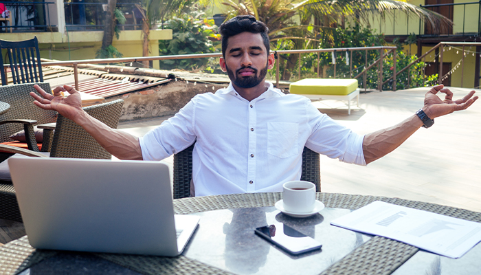 smart strategies to stay fit at work