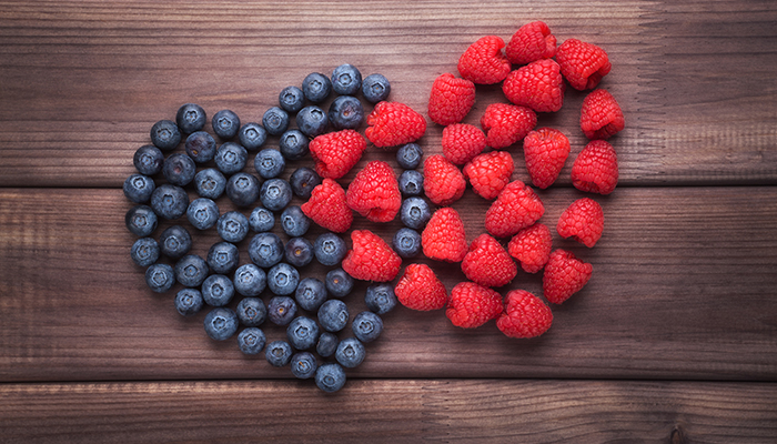 heart health and berries