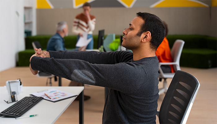 10 minute office workouts