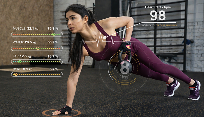 woman doing circuit training
