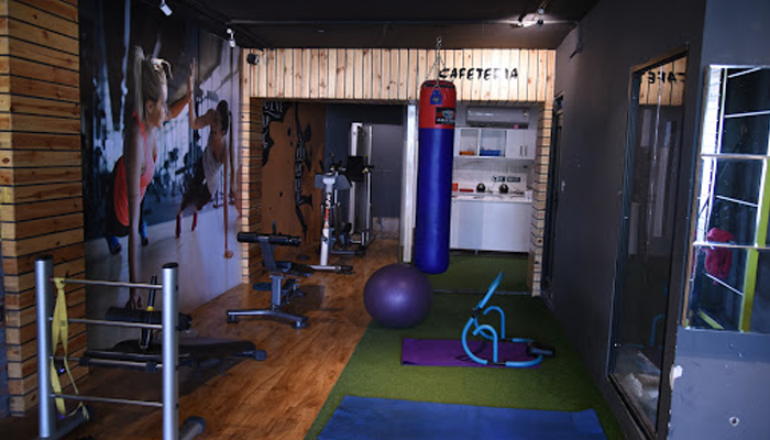 The Den Redefining Fitness Sector 7 Faridabad The Den Redefining Fitness Sector 7 Faridabad