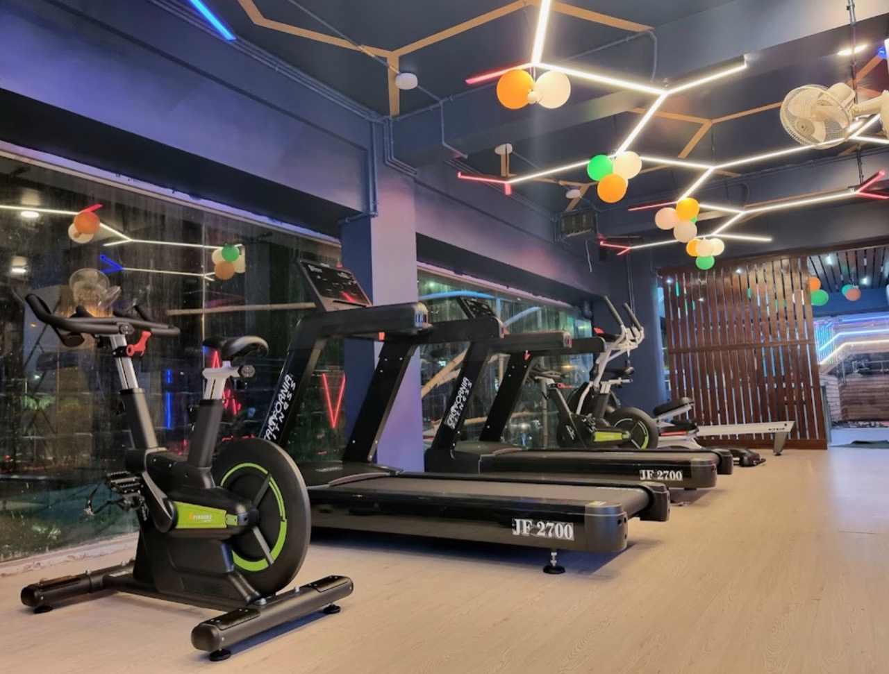 Carbon Fitness Studio Kaikhali Carbon Fitness Studio Kaikhali