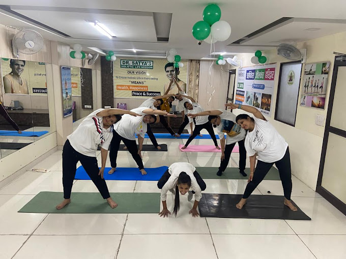 Dr. Satya Yoga Shalimar Bagh Dr. Satya Yoga Shalimar Bagh