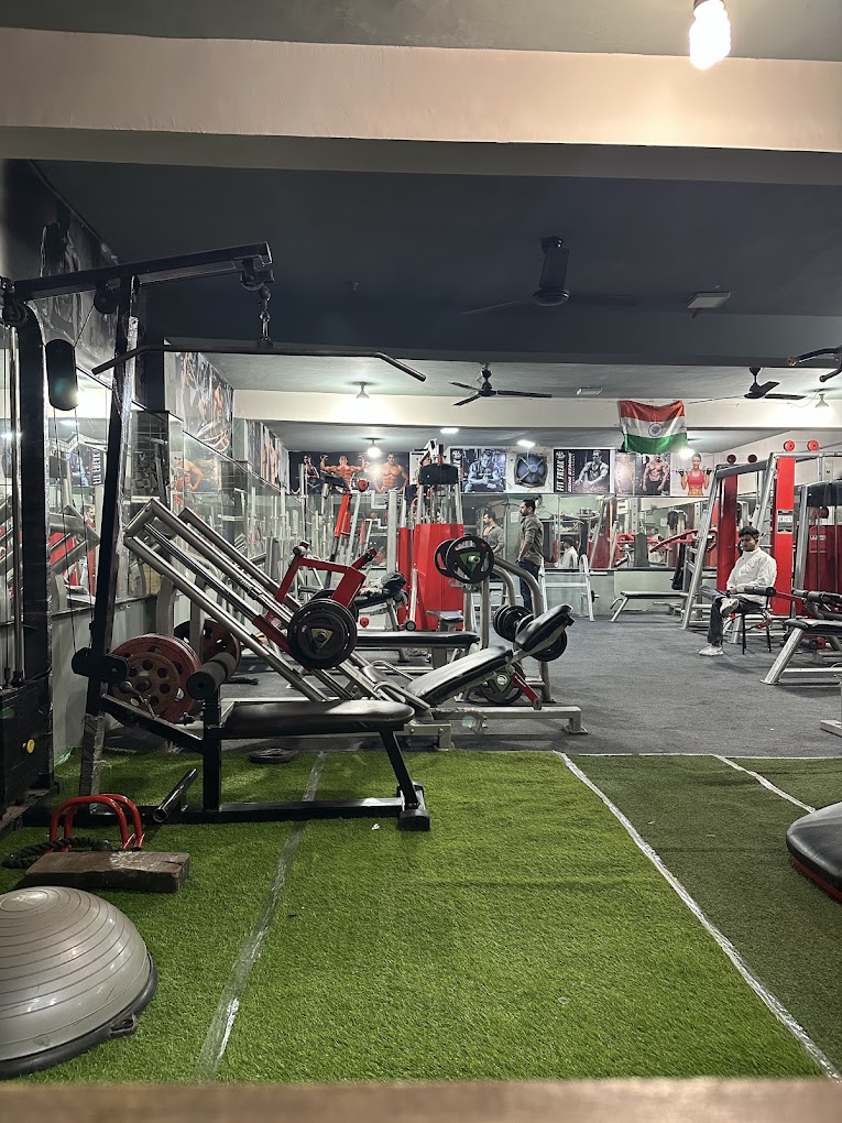 Fit Freak A Unisex Gym