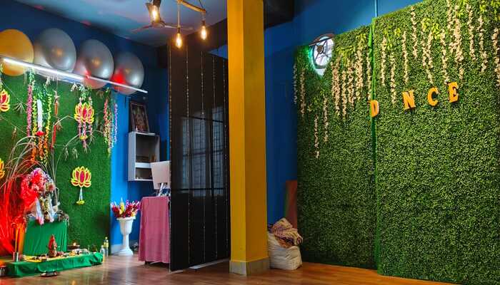 Raj Aerobics and Dance