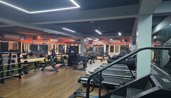 InShape Unisex Fitness Hub