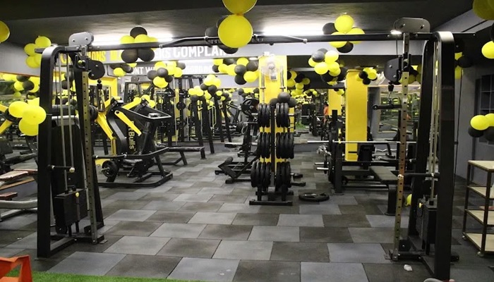 Gold's Top Fitness Gym